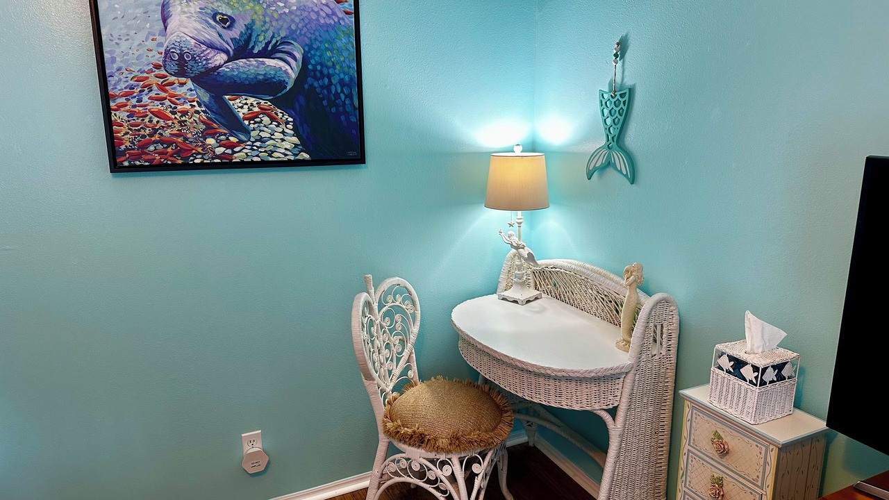 Photo of Bedroom in Weeki Wachee Gardens