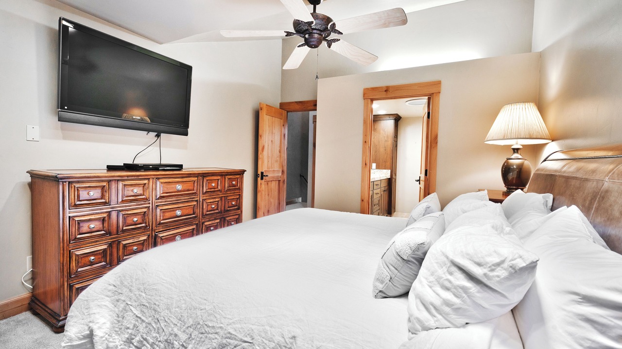 Photo of Bedroom in North Park City