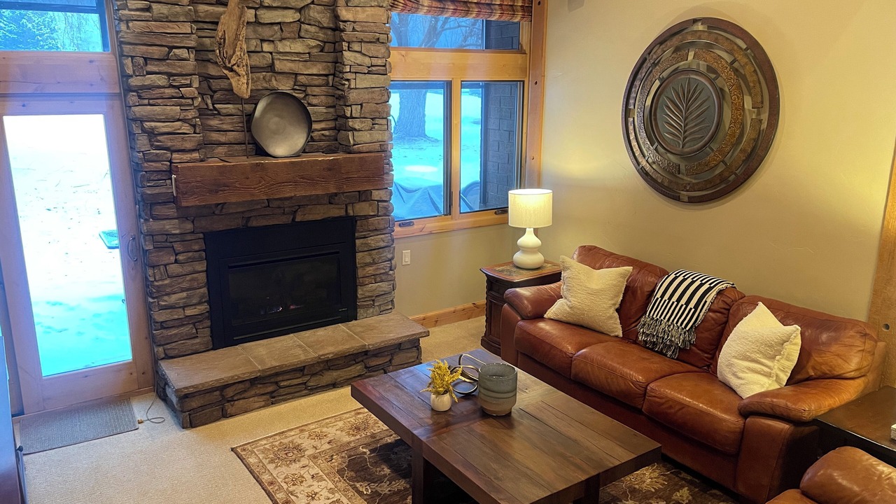 Photo of Livingroom in North Park City