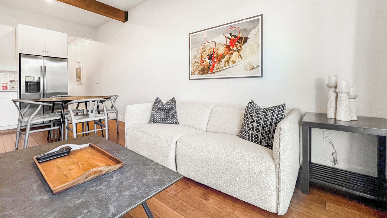 Photo of Livingroom in Kimball Junction