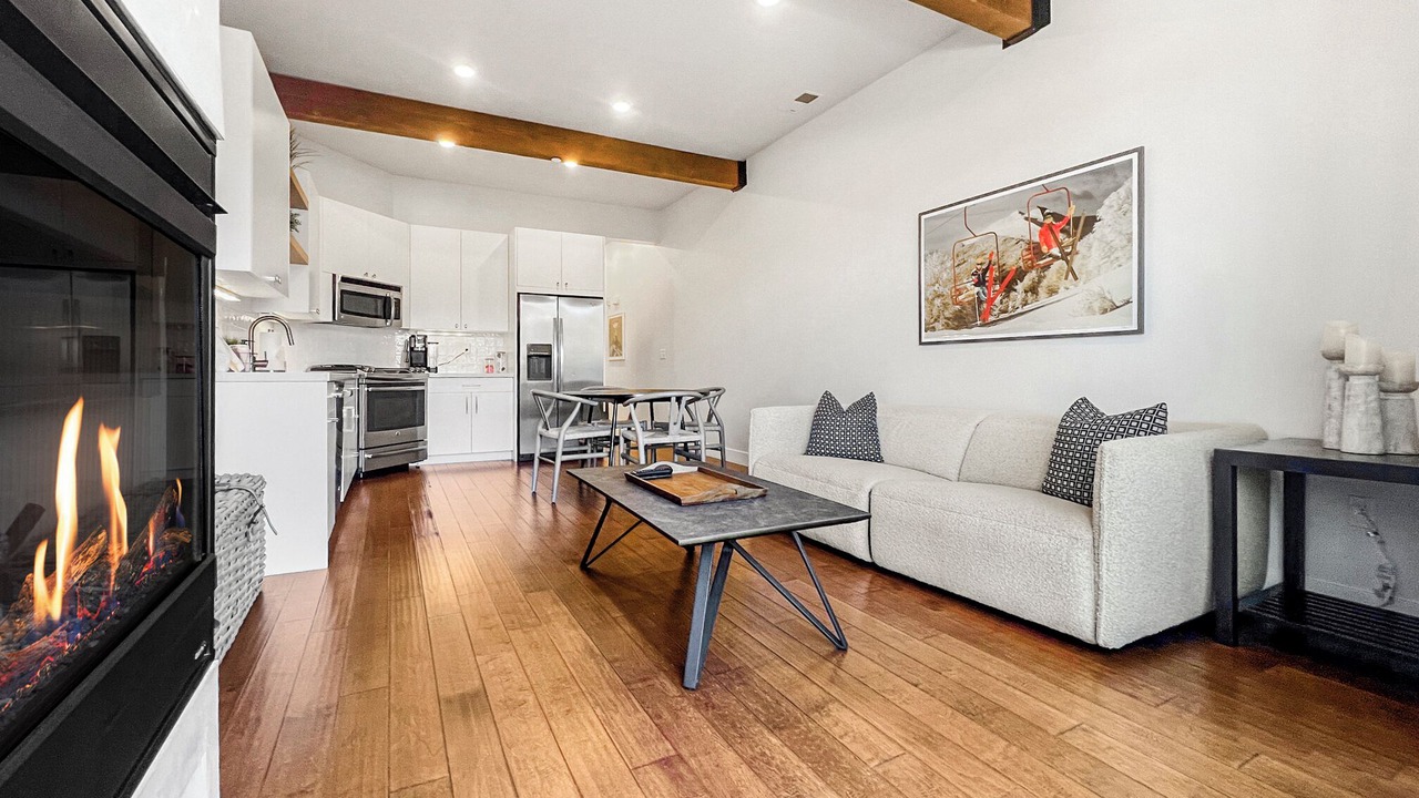 Photo of Livingroom in Kimball Junction