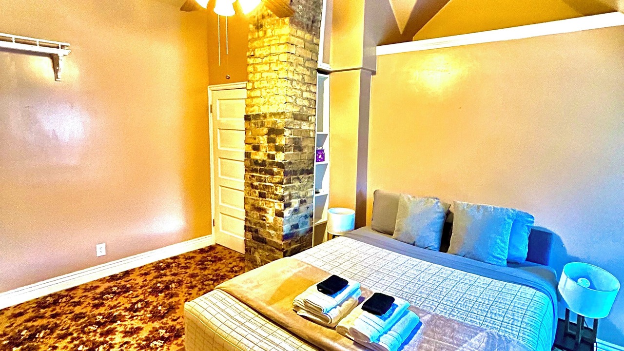 Photo of Bedroom in Holladay
