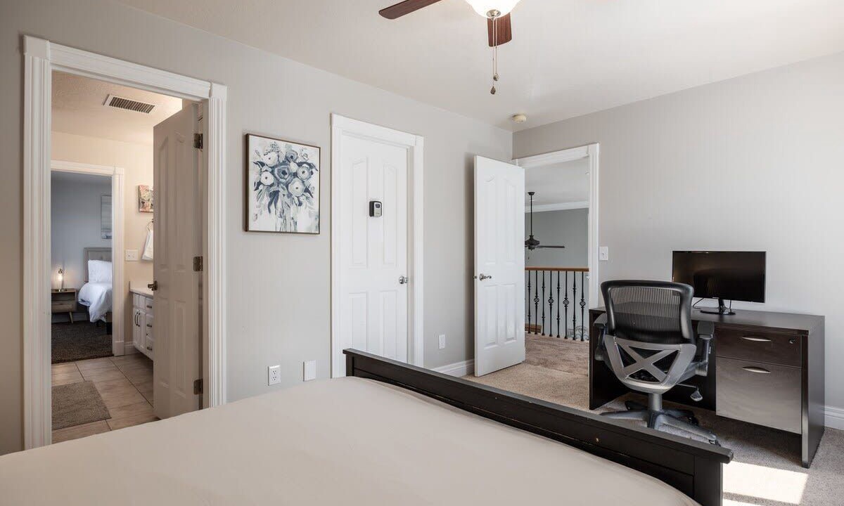 Photo of Bedroom in North Salt Lake