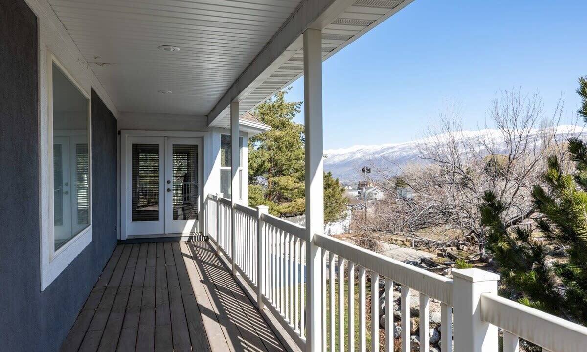 Photo of Patio Balcony in North Salt Lake