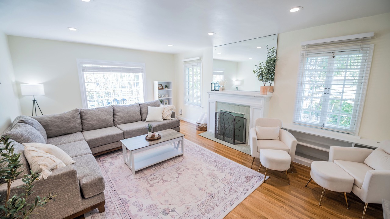 Photo of Livingroom in South Salt Lake