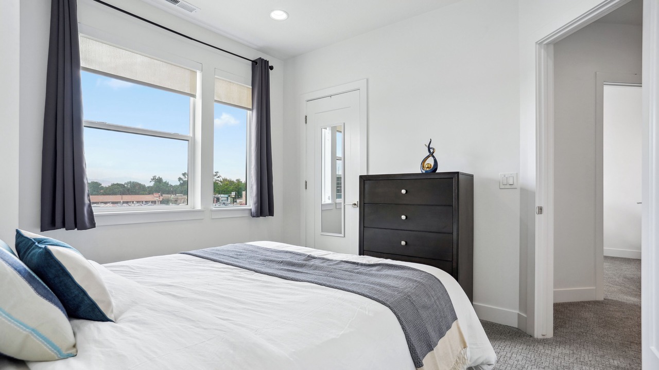 Photo of Bedroom in Central Business District