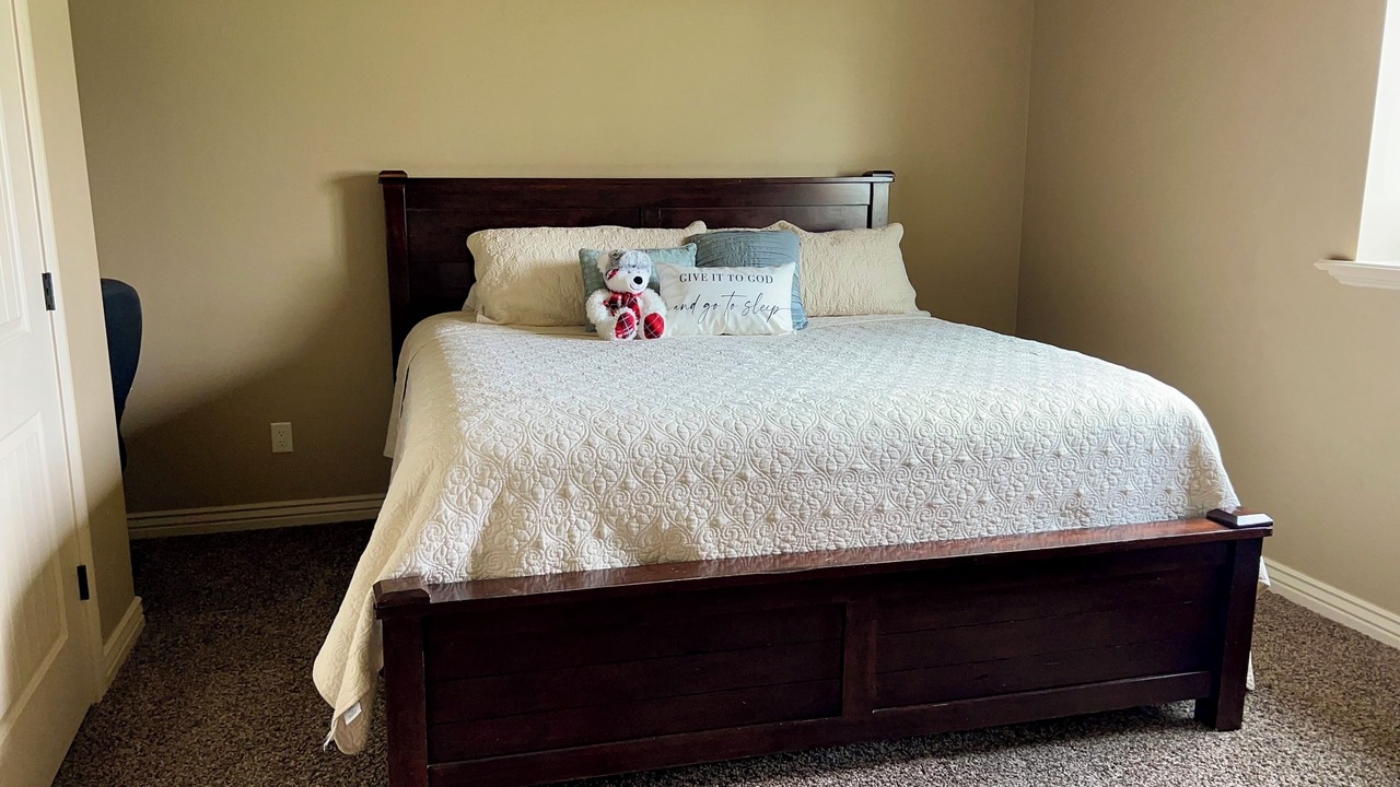 Photo of Bedroom in Hooper