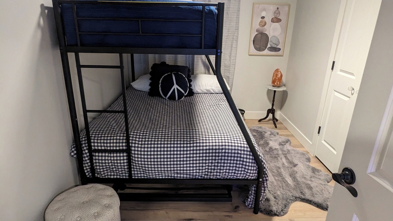 Photo of Bedroom in Cedar Hills