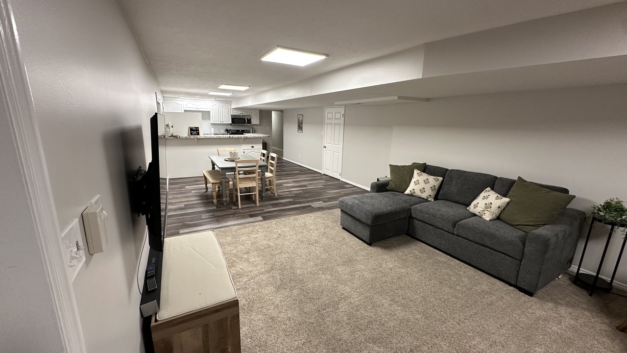 Photo of Livingroom in Sandy