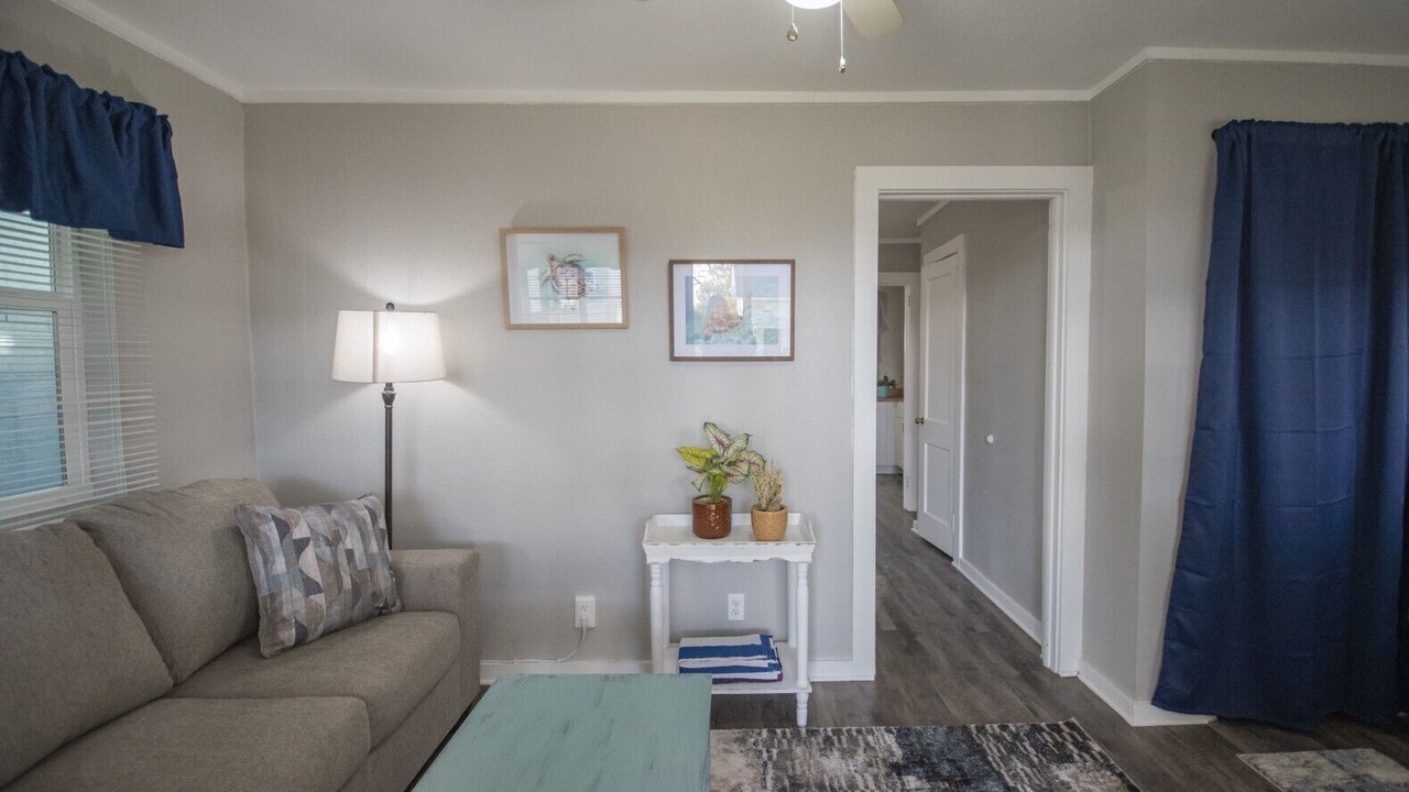 Photo of Livingroom in St. Marys