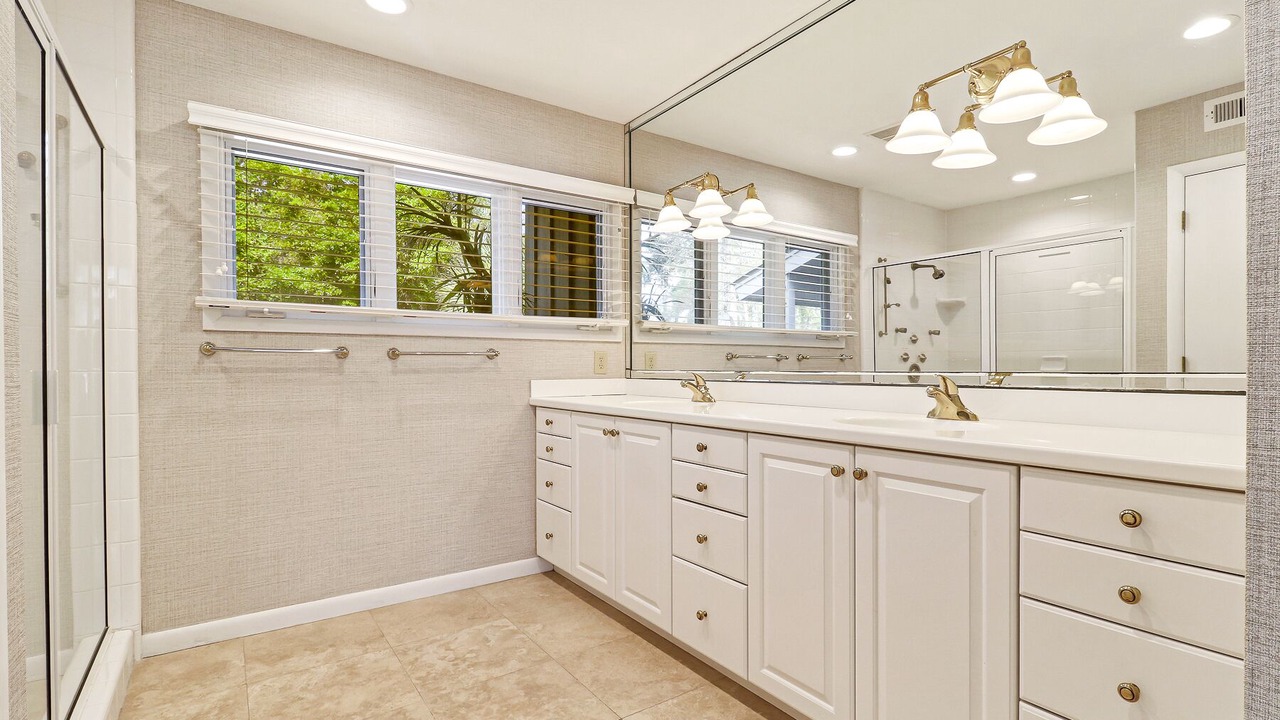 Photo of Bathroom in Oceanside