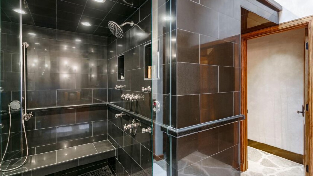 Photo of Bathroom in Deer Valley