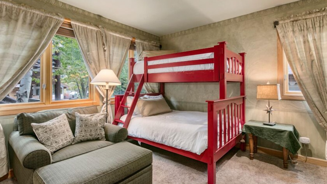 Photo of Bedroom in Deer Valley