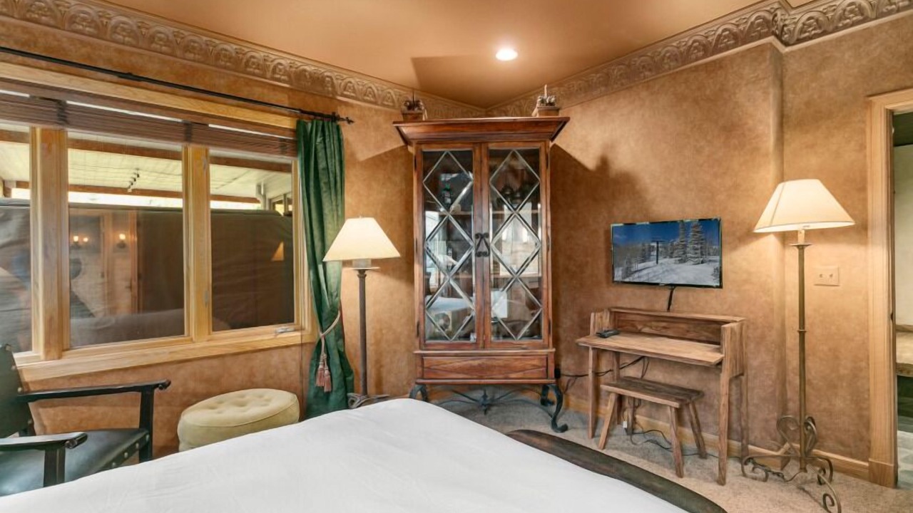 Photo of Bedroom in Deer Valley
