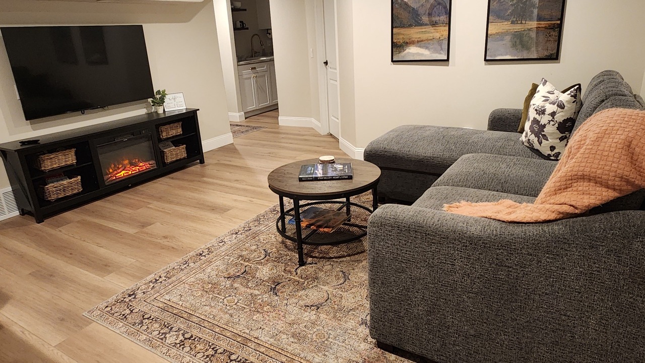 Photo of Livingroom in Springville