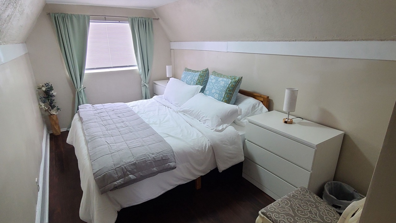 Photo of Bedroom in Lower Avenues
