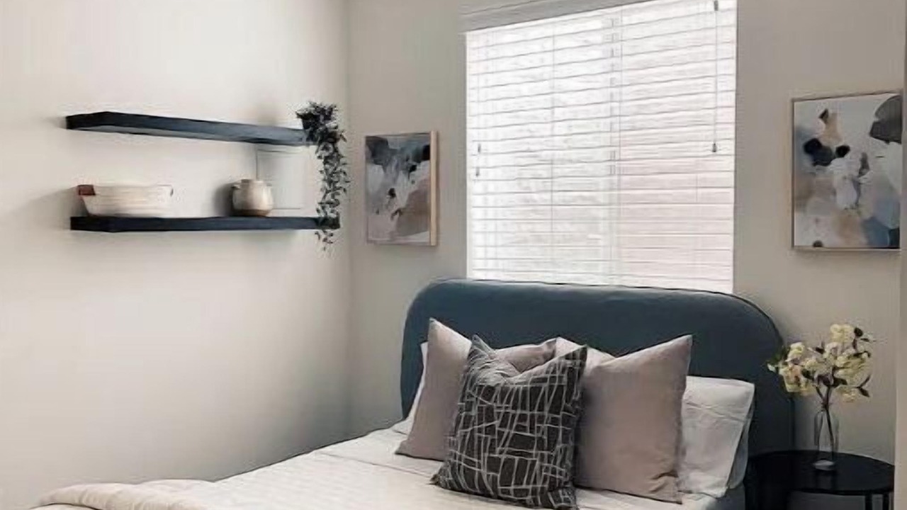 Photo of Bedroom in Bluffdale