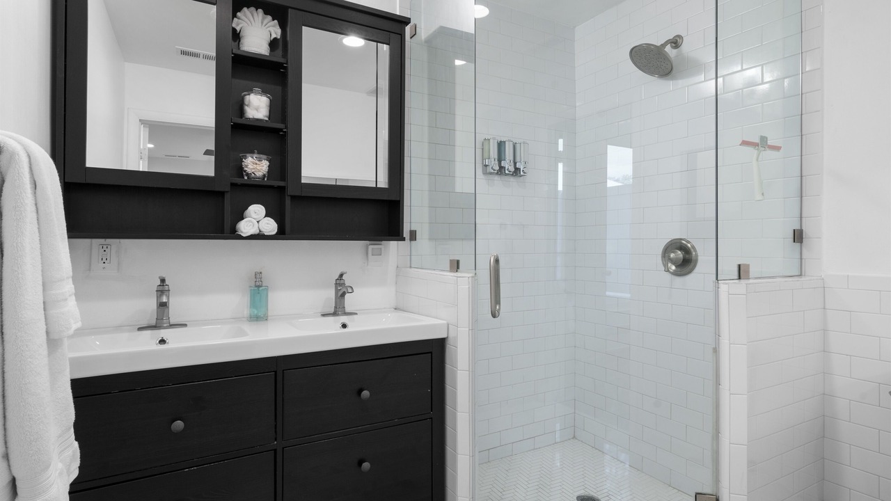 Photo of Bathroom in Canyon Rim