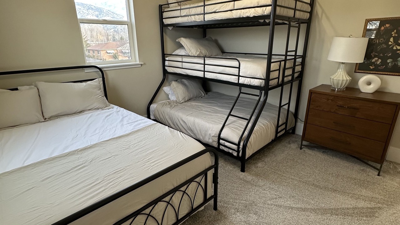 Photo of Bedroom in Nephi