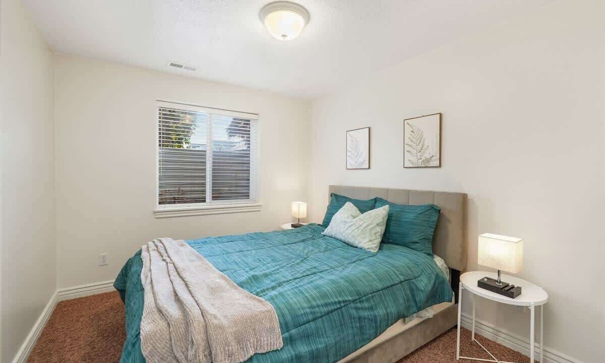 Photo of Bedroom in Layton