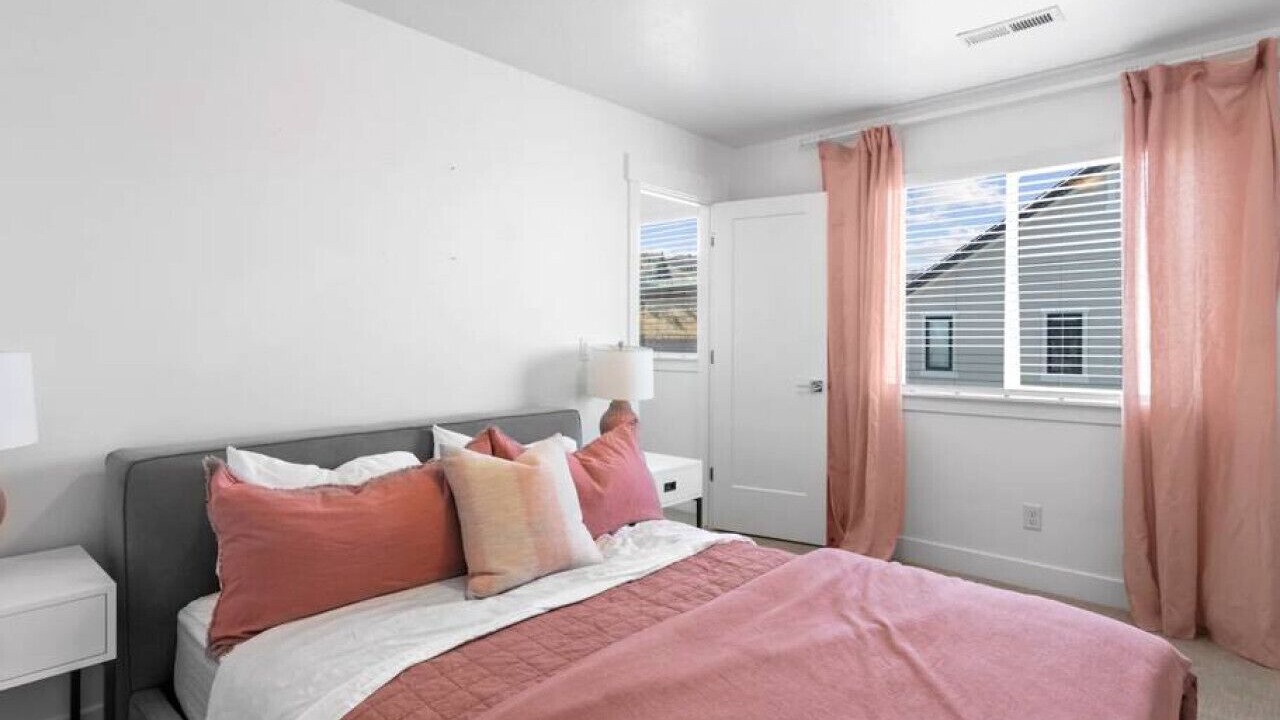 Photo of Bedroom in Draper