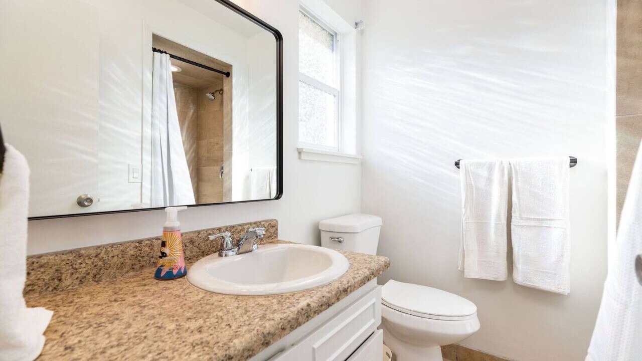 Photo of Bathroom in Cottonwood Heights