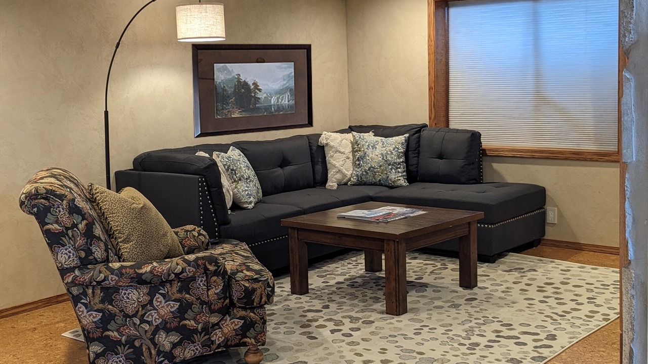 Photo of Livingroom in Summit Park
