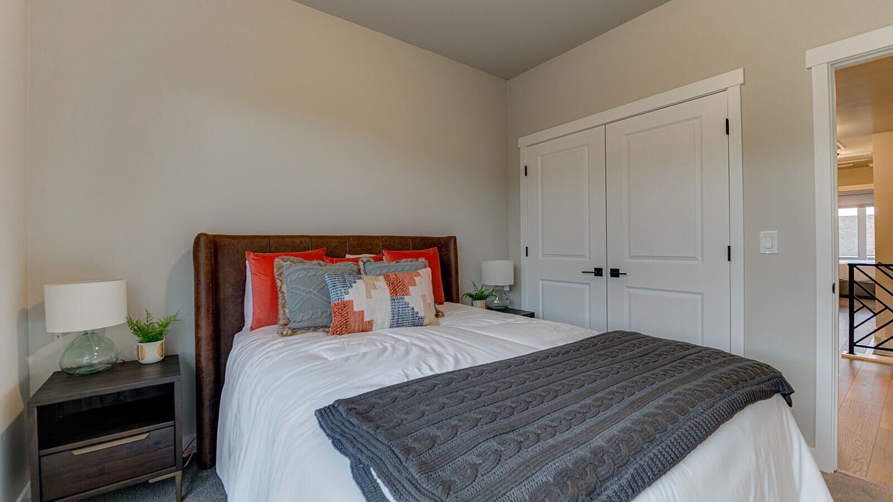 Photo of Bedroom in Deer Mountain