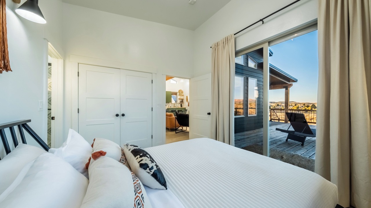 Photo of Bedroom in Hatch