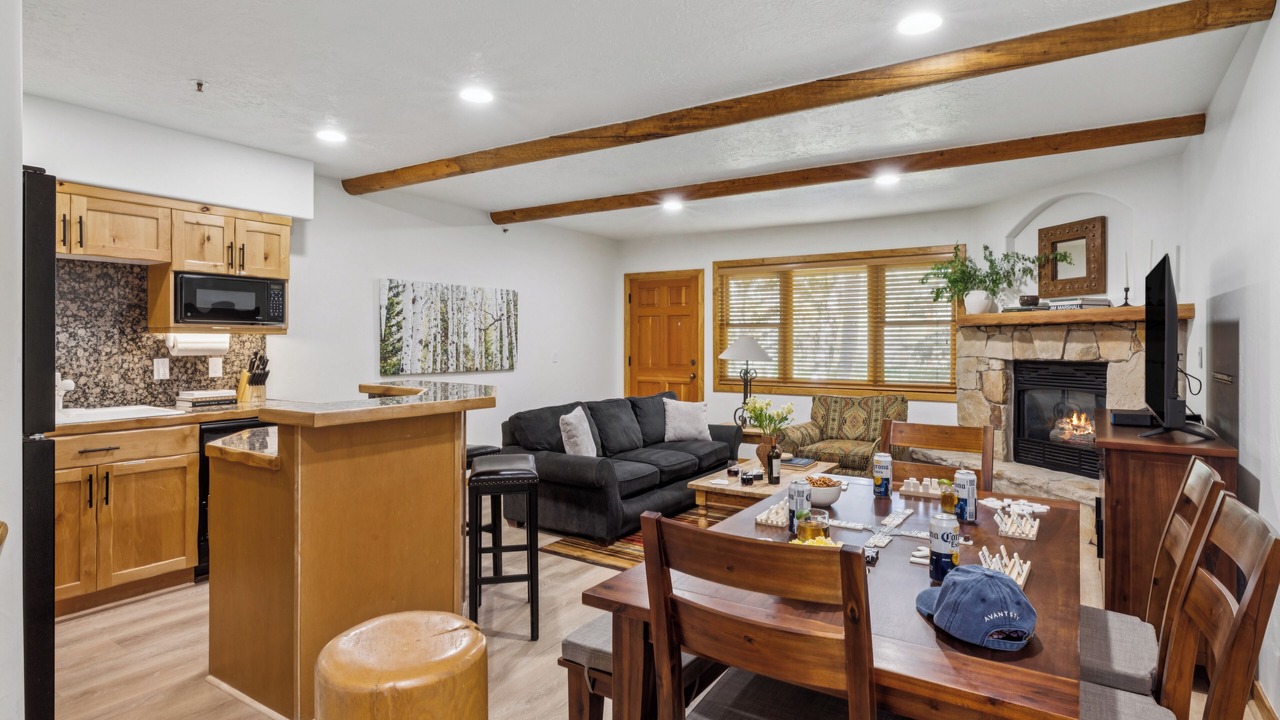 Photo of Livingroom in Deer Valley