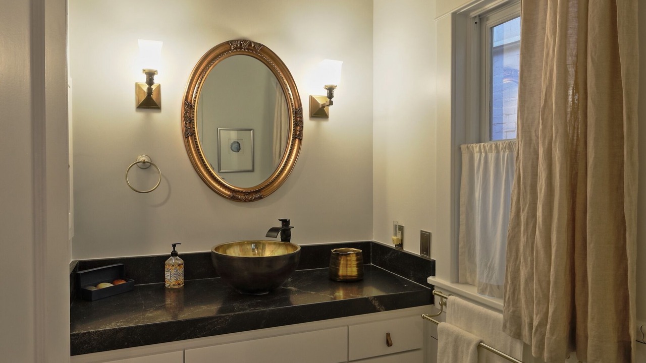 Photo of Bathroom in Capitol Hill