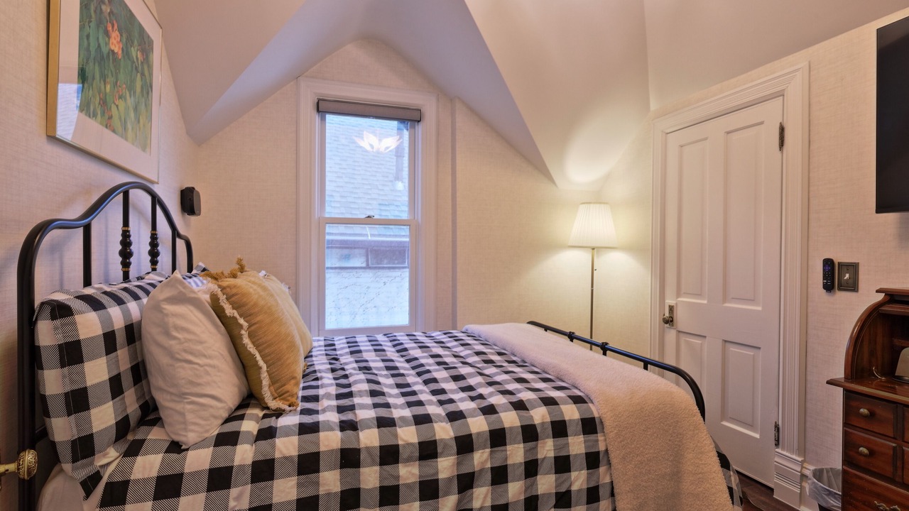 Photo of Bedroom in Capitol Hill