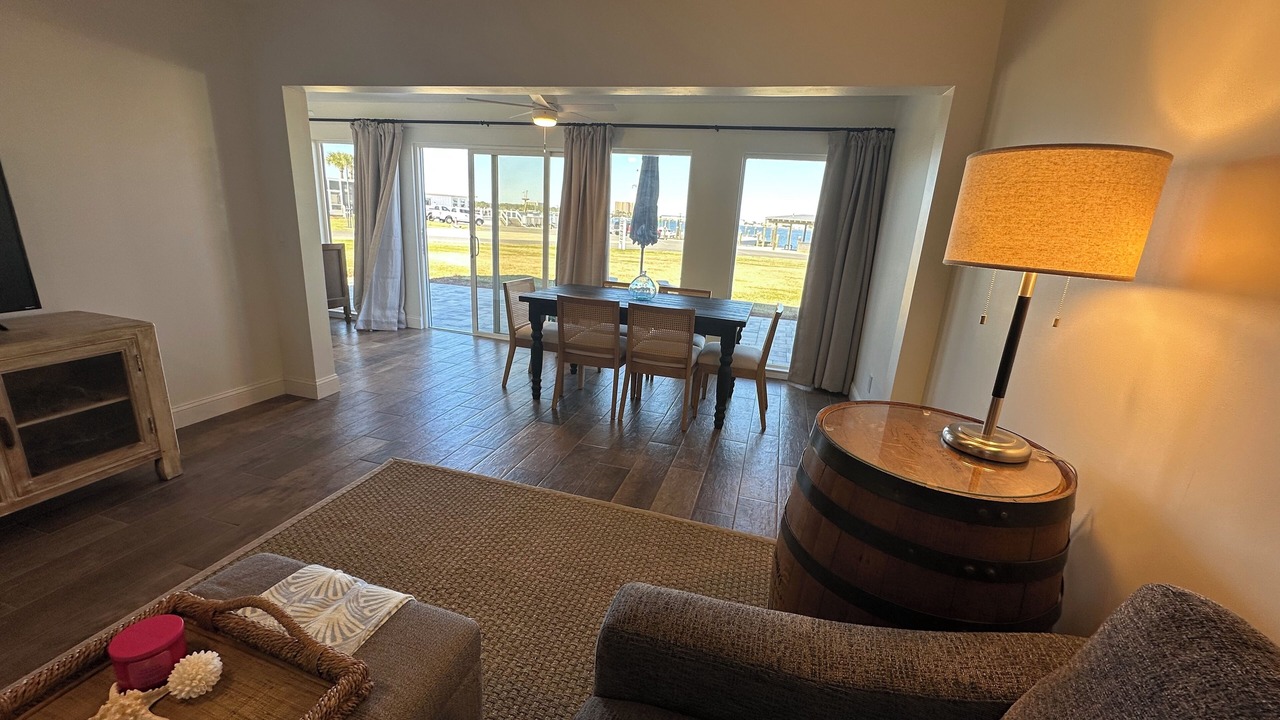 Photo of Bedroom in Upper Grand Lagoon
