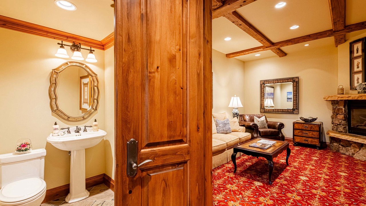Photo of Bedroom in Empire Pass