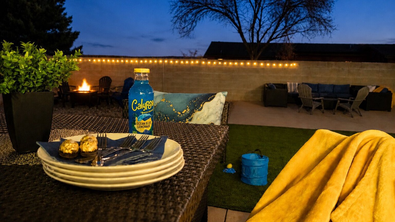 Photo of Outdoor in Page