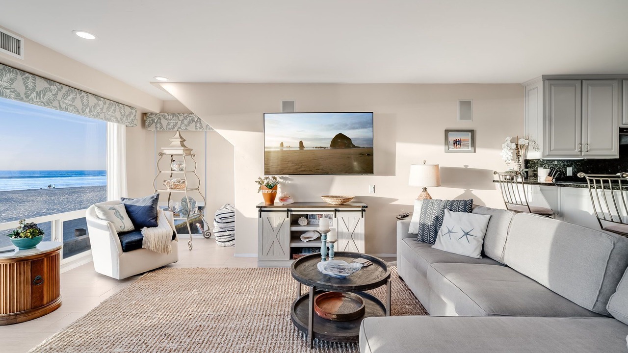 Photo of Livingroom in South Mission Beach