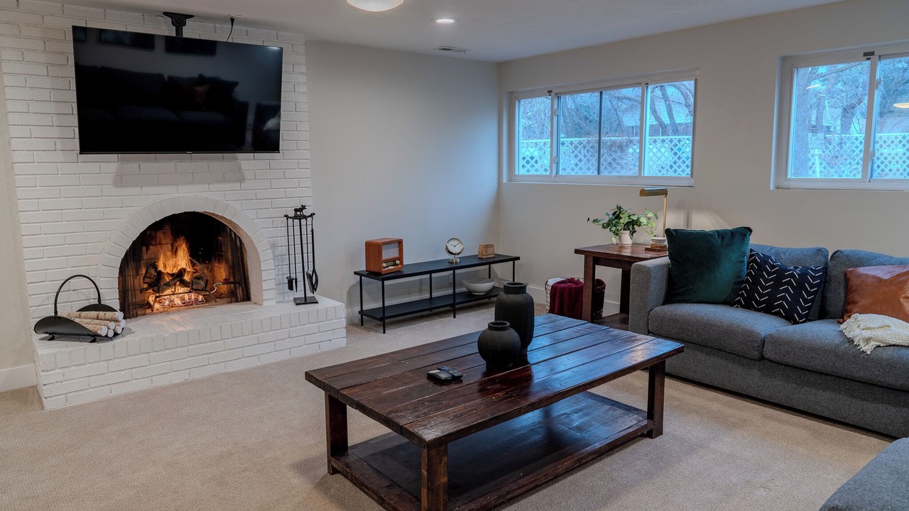 Photo of Livingroom in Sandy