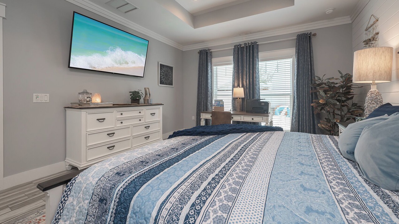 Photo of Bedroom in Riviera Beach