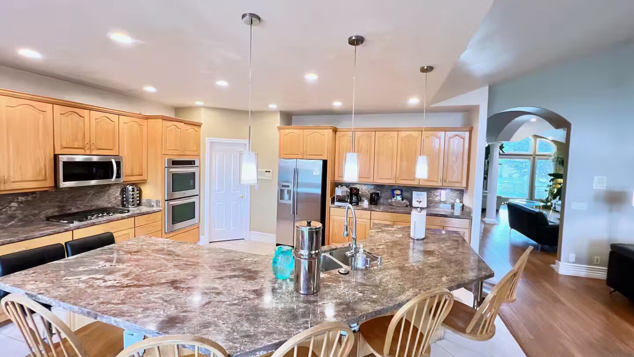 Photo of Kitchen in Draper