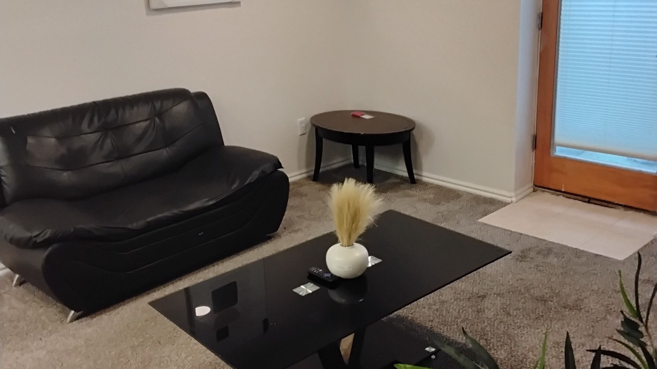 Photo of Livingroom in Lake Point