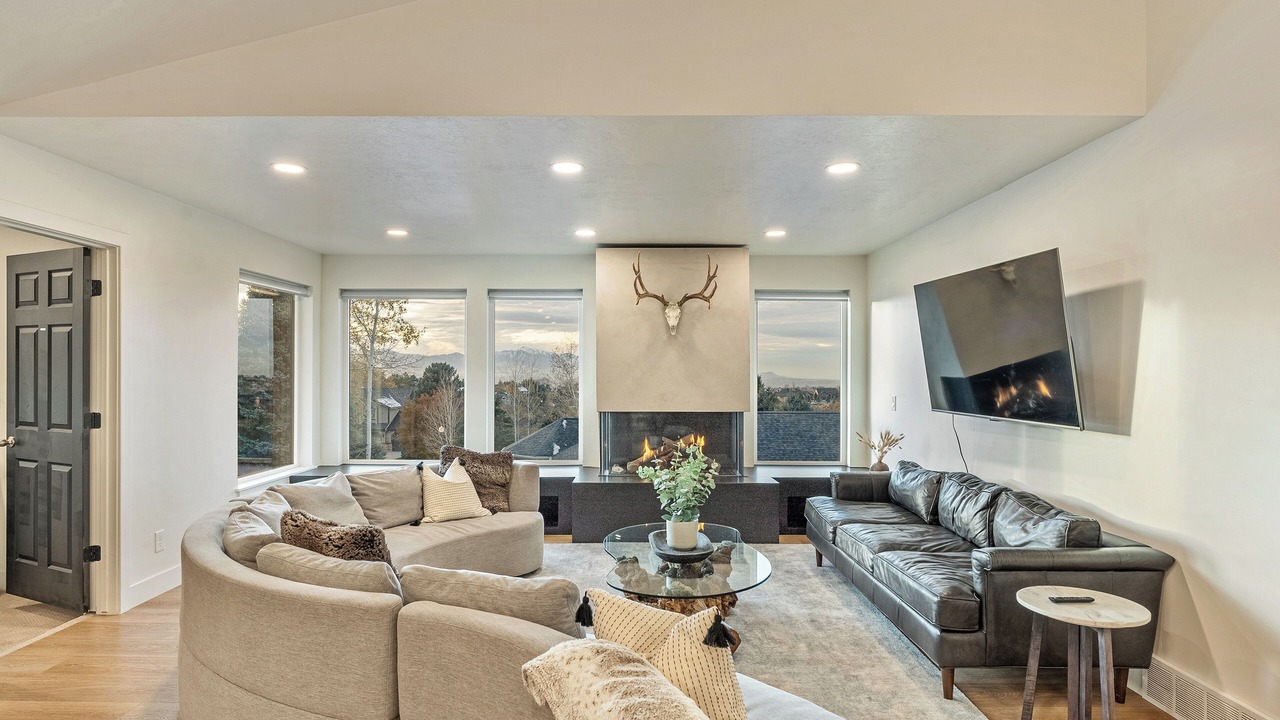 Photo of Livingroom in Sandy