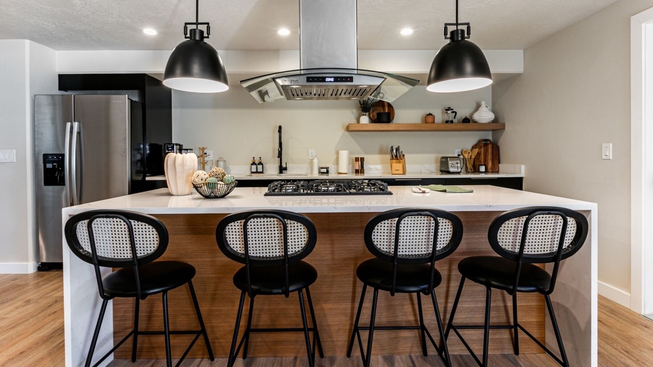 Photo of Kitchen in Sandy