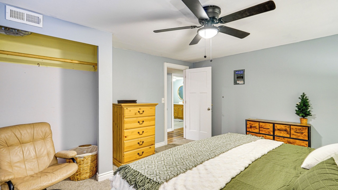 Photo of Bedroom in Midvale