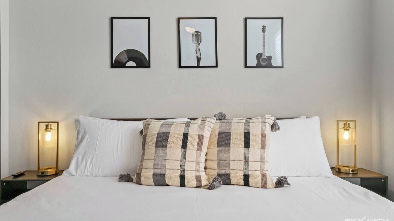 Photo of Bedroom in Rogers