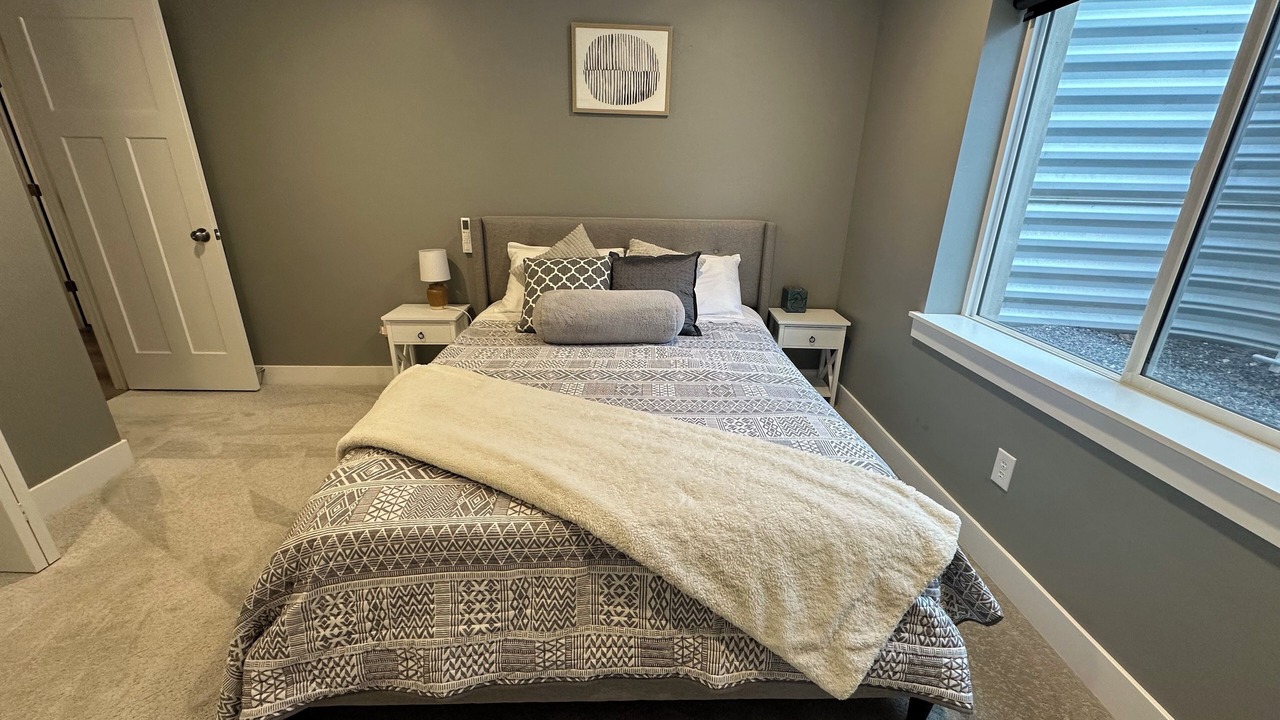 Photo of Bedroom in Saratoga Springs