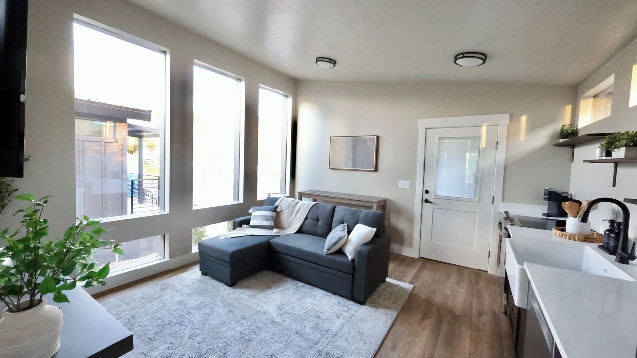 Photo of Livingroom in South Weber