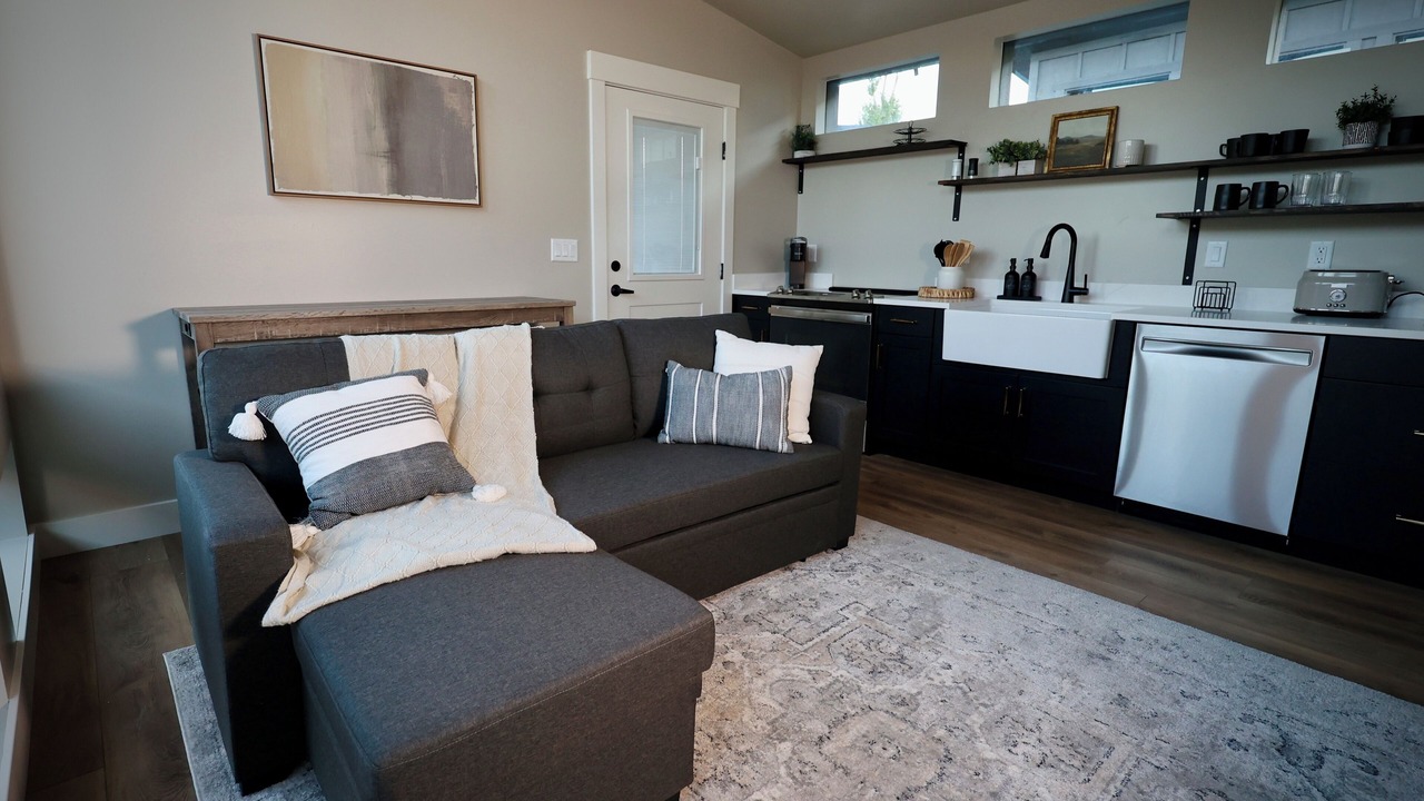 Photo of Livingroom in South Weber