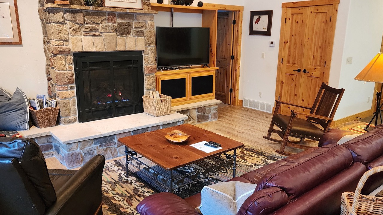 Photo of Livingroom in Sundance