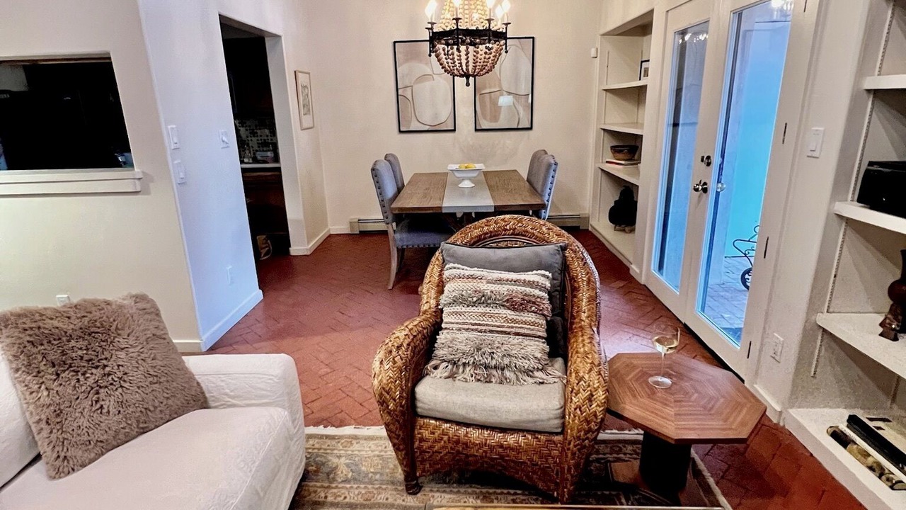 Photo of Livingroom in Southside