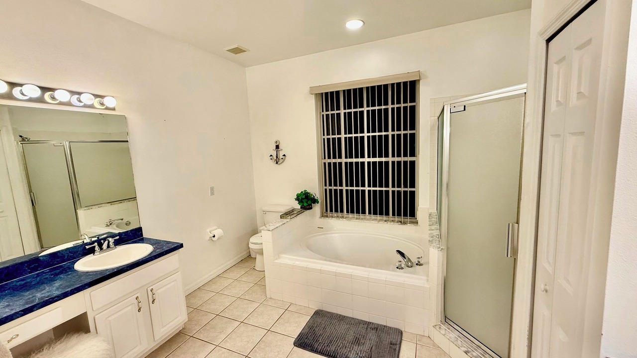 Photo of Bathroom in Sandy Ridge